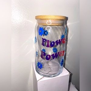Customized flower power glass cup
